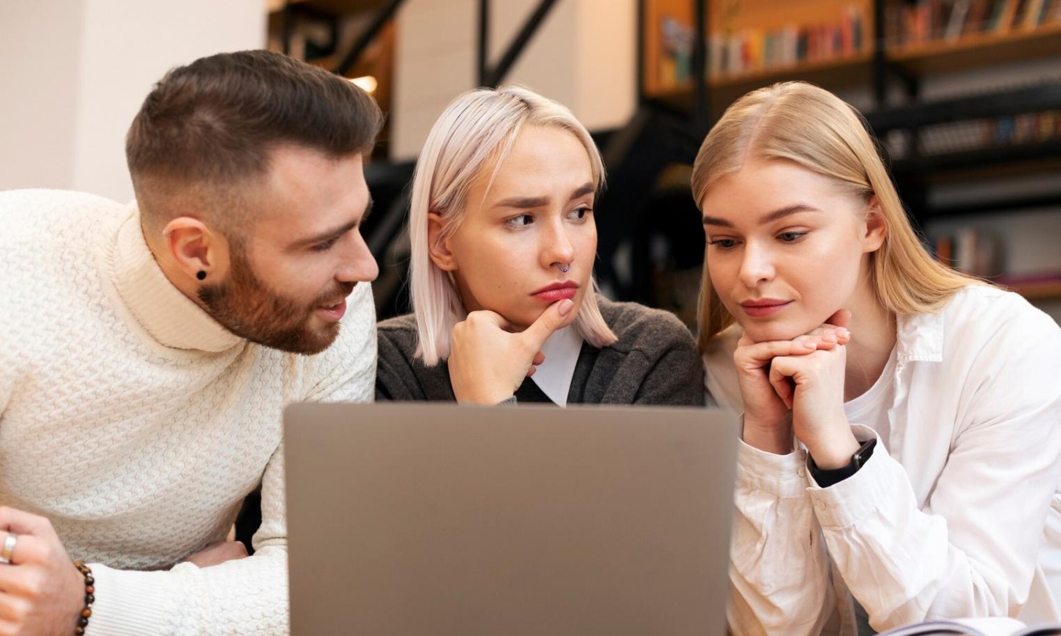 Detaillierte Finanzanalyse und Planung